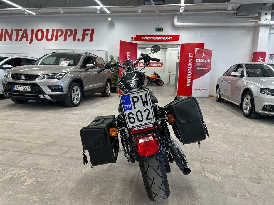 HARLEY-DAVIDSON SPORTSTER 2010