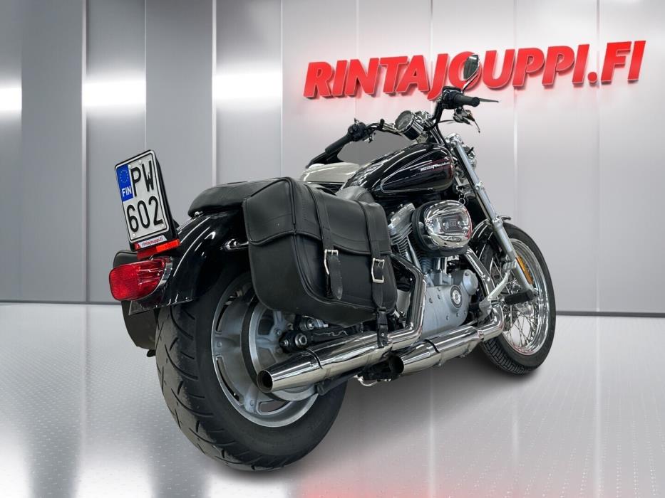 HARLEY-DAVIDSON SPORTSTER 2010