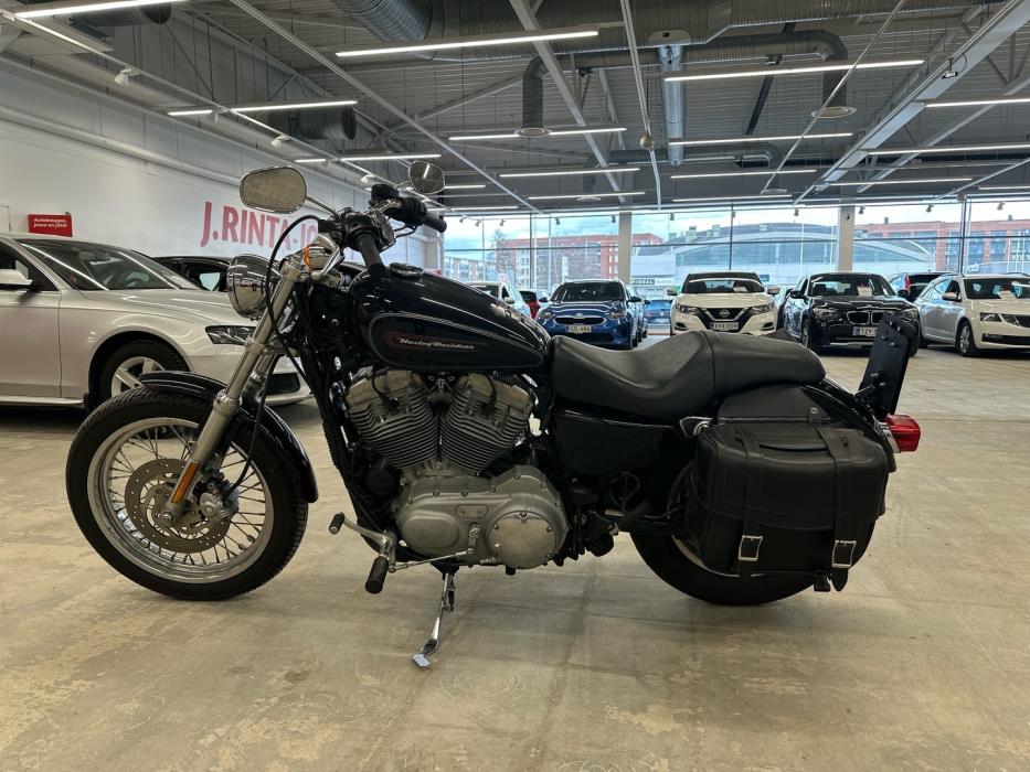 HARLEY-DAVIDSON SPORTSTER 2010