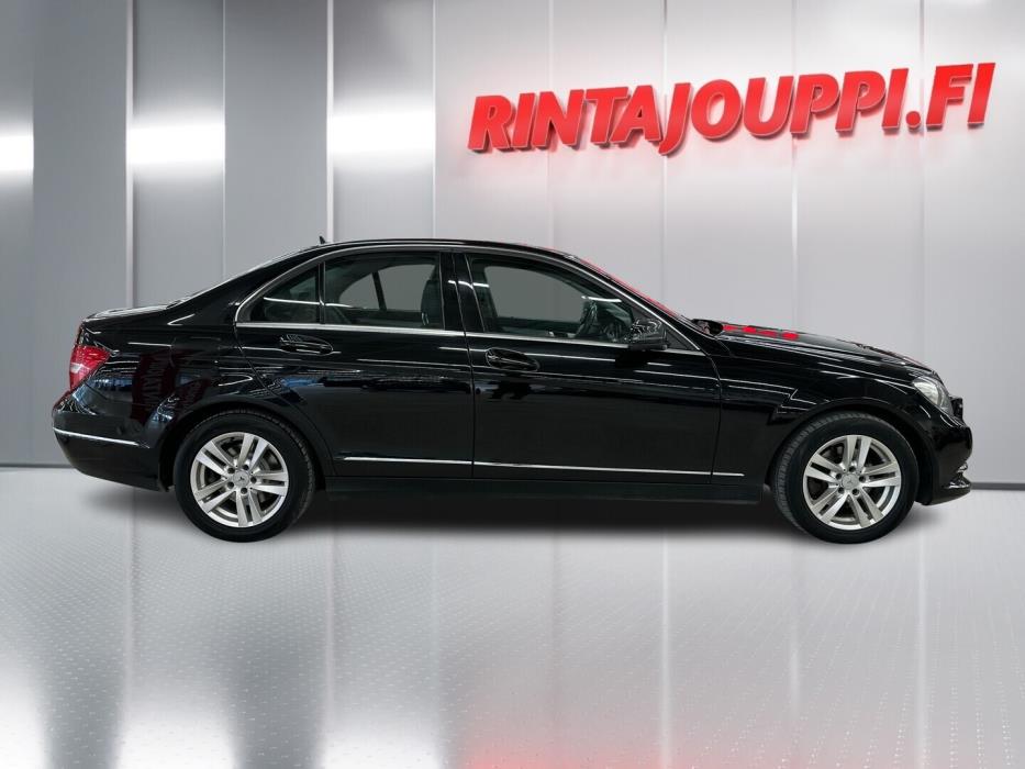 MERCEDES-BENZ C 2013