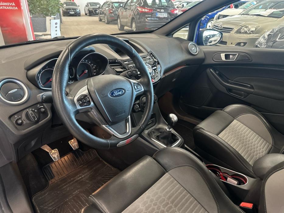 FORD Fiesta 2017