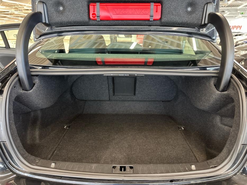 VOLVO S60 2011