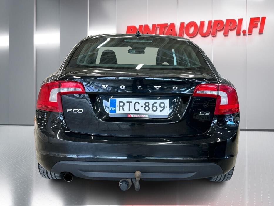 VOLVO S60 2011