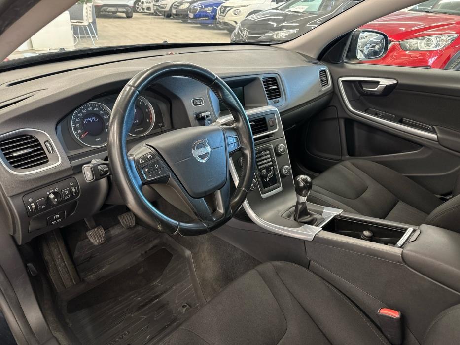 VOLVO S60 2011