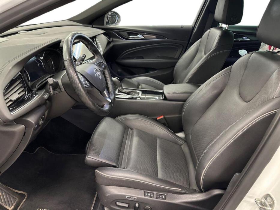 OPEL Insignia 2017