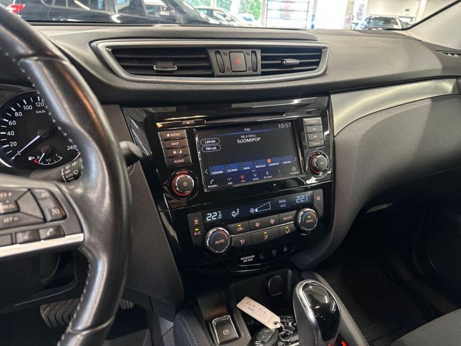 NISSAN Qashqai 2019