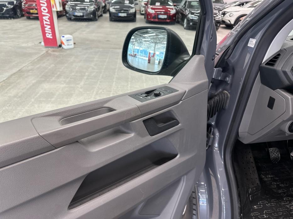 VOLKSWAGEN Transporter 2021