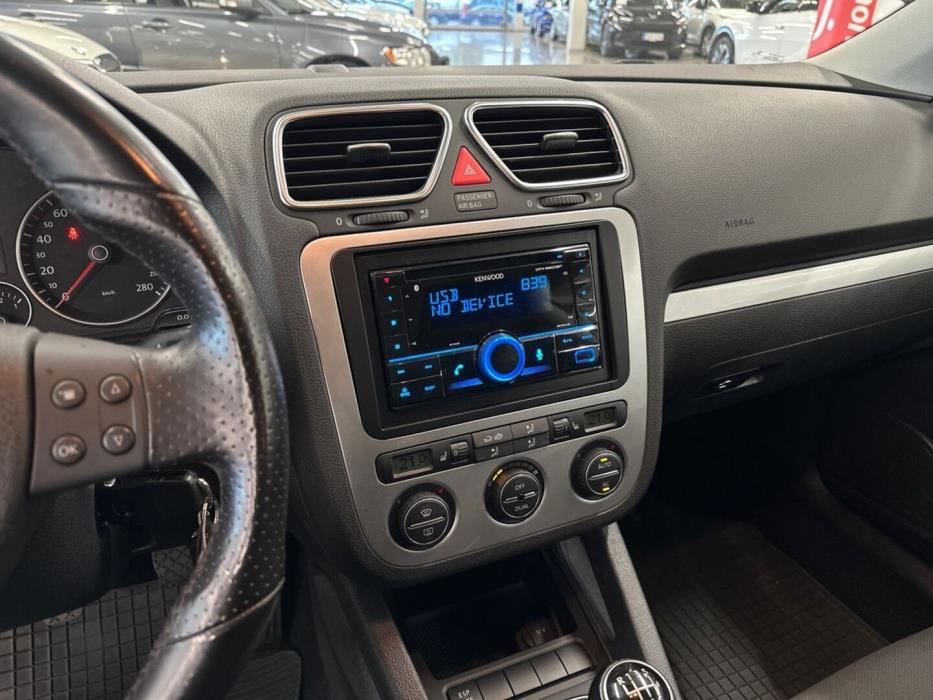 VOLKSWAGEN Scirocco 2009