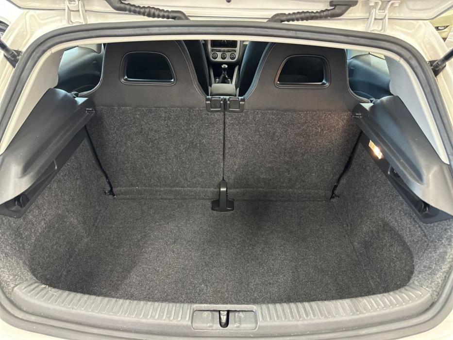 VOLKSWAGEN Scirocco 2009