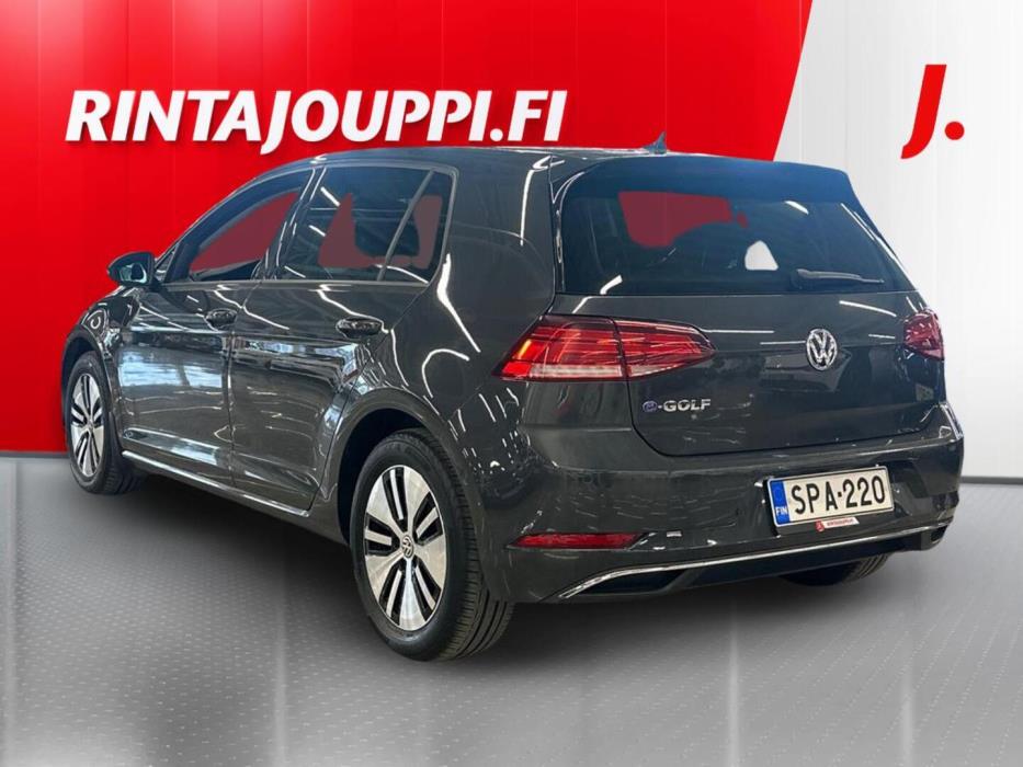 VOLKSWAGEN Golf 2020