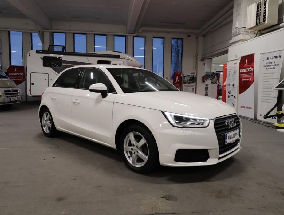 AUDI A1 2016