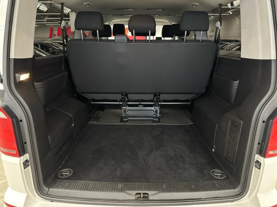 VOLKSWAGEN Caravelle 2019