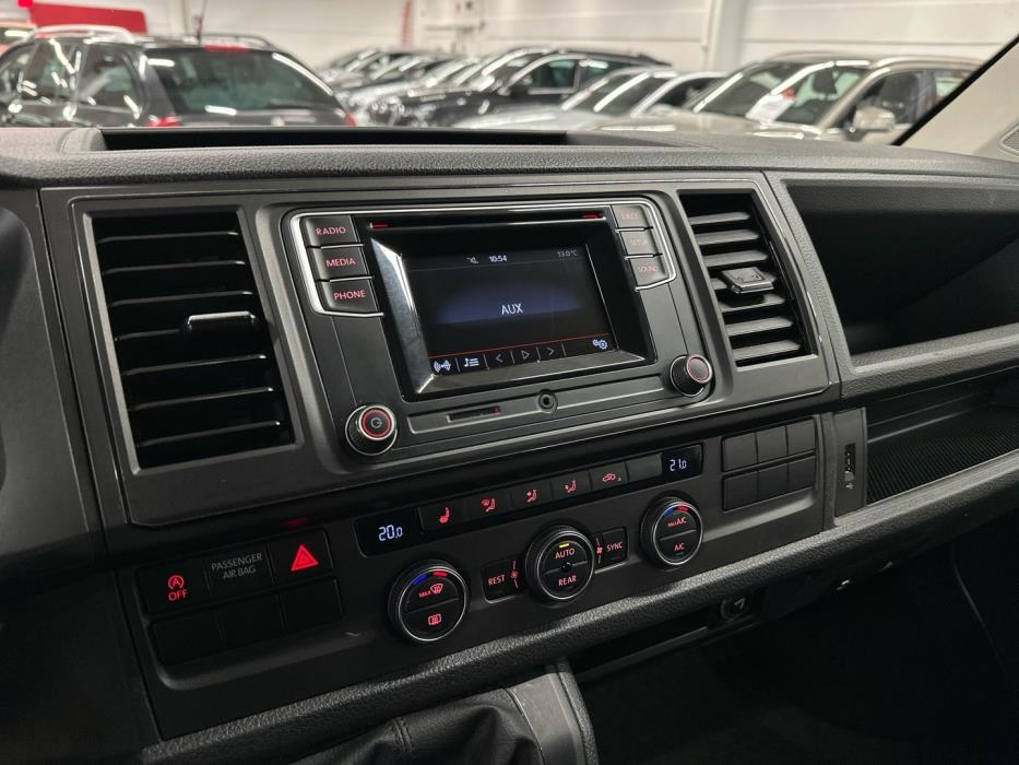 VOLKSWAGEN Caravelle 2019