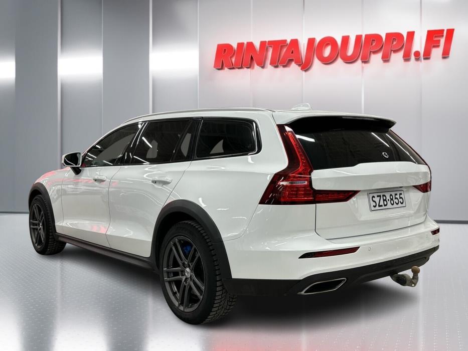VOLVO V60 Cross Country 2020