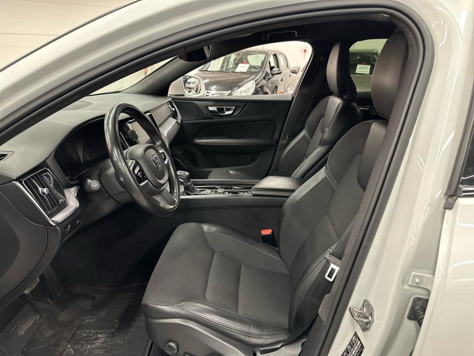 VOLVO V60 Cross Country 2020