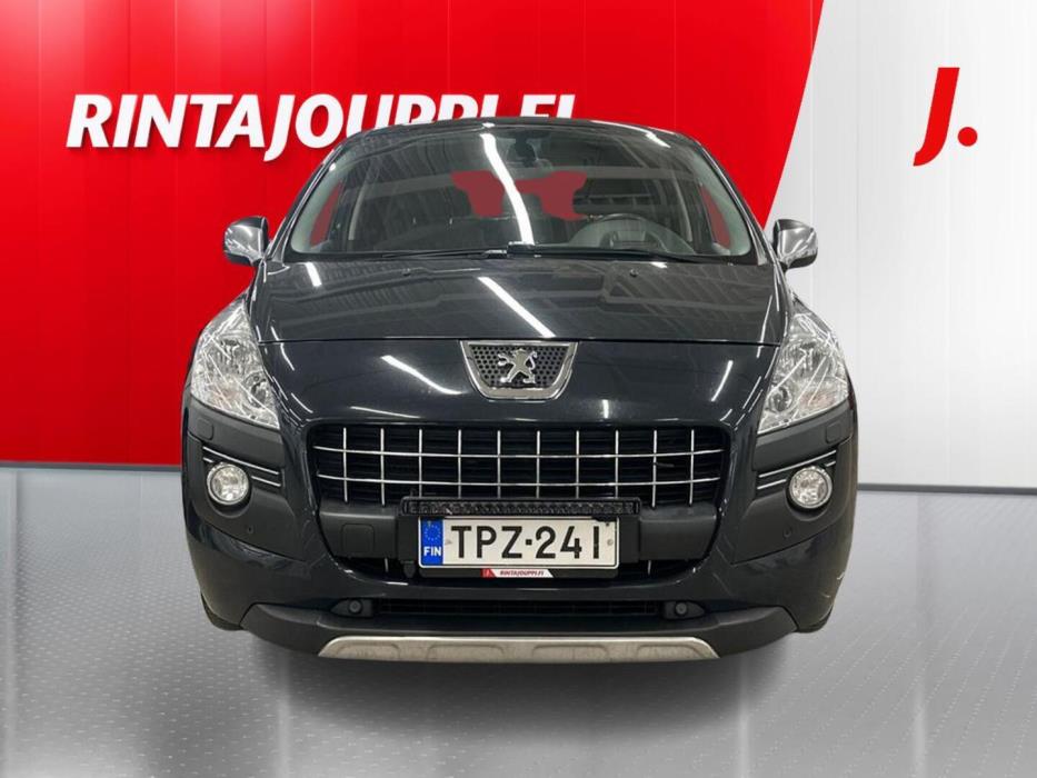 PEUGEOT 3008 2011