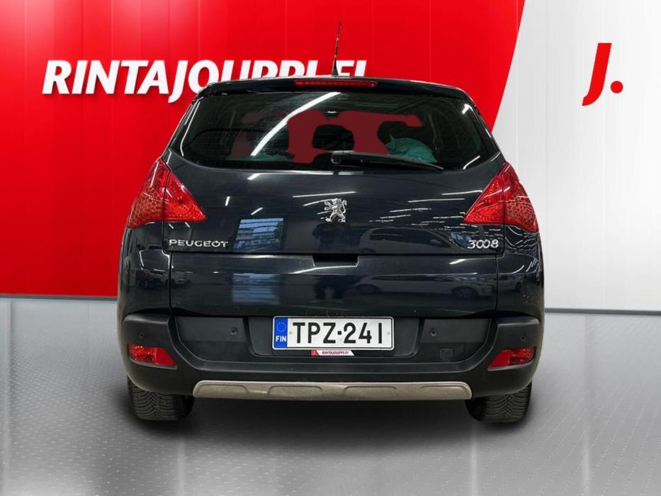 PEUGEOT 3008 2011