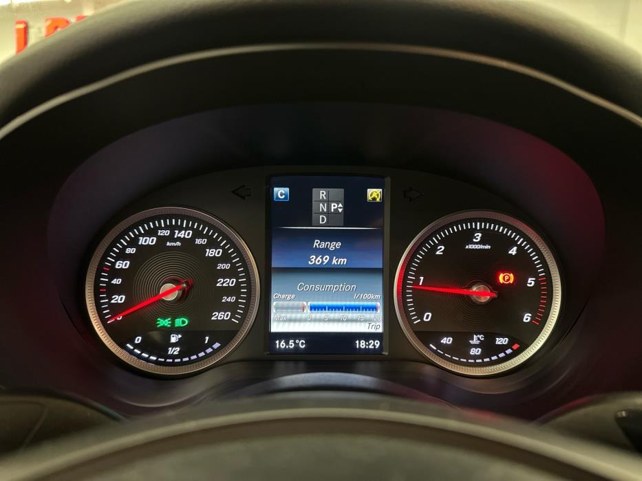 MERCEDES-BENZ C 2016