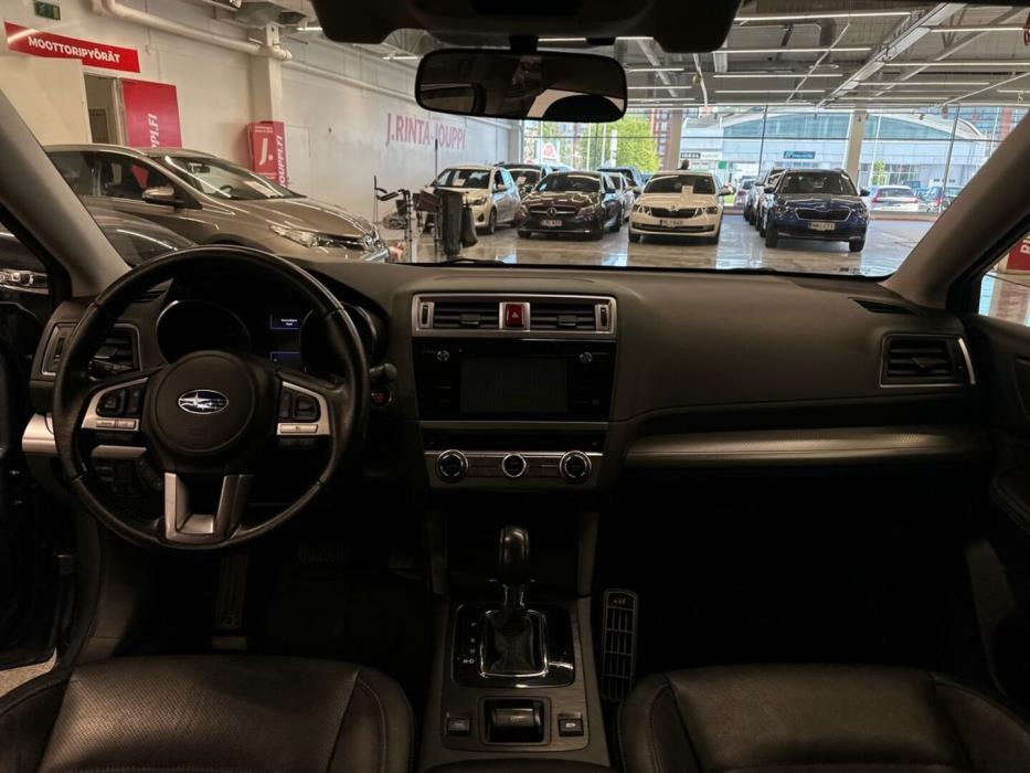SUBARU Outback 2016