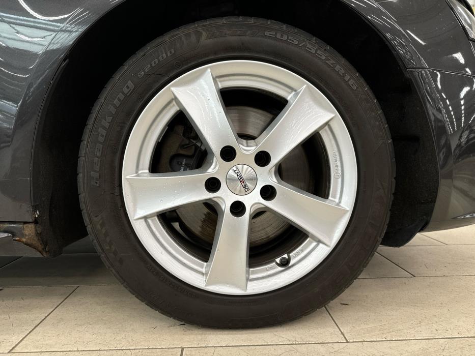 AUDI A4 2008