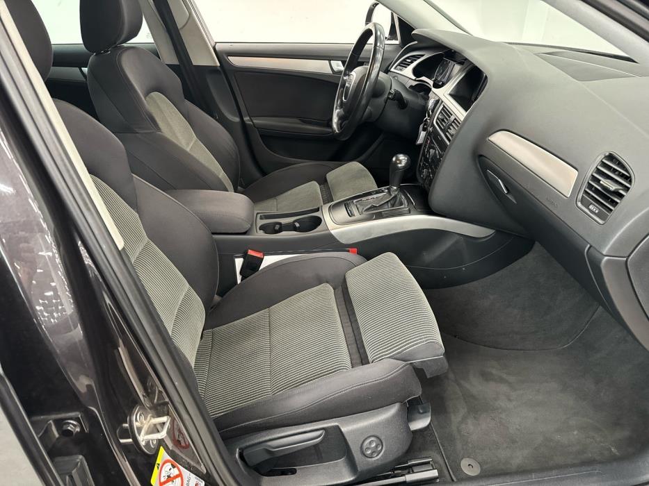 AUDI A4 2008