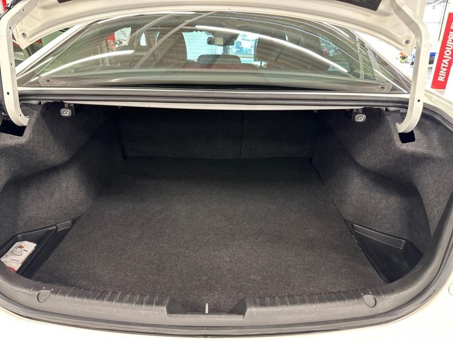 MAZDA Mazda6 2015