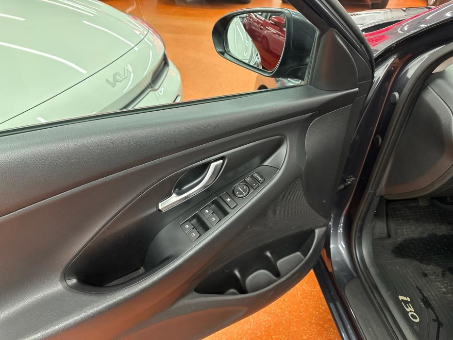 HYUNDAI i30 Hatchback 2021