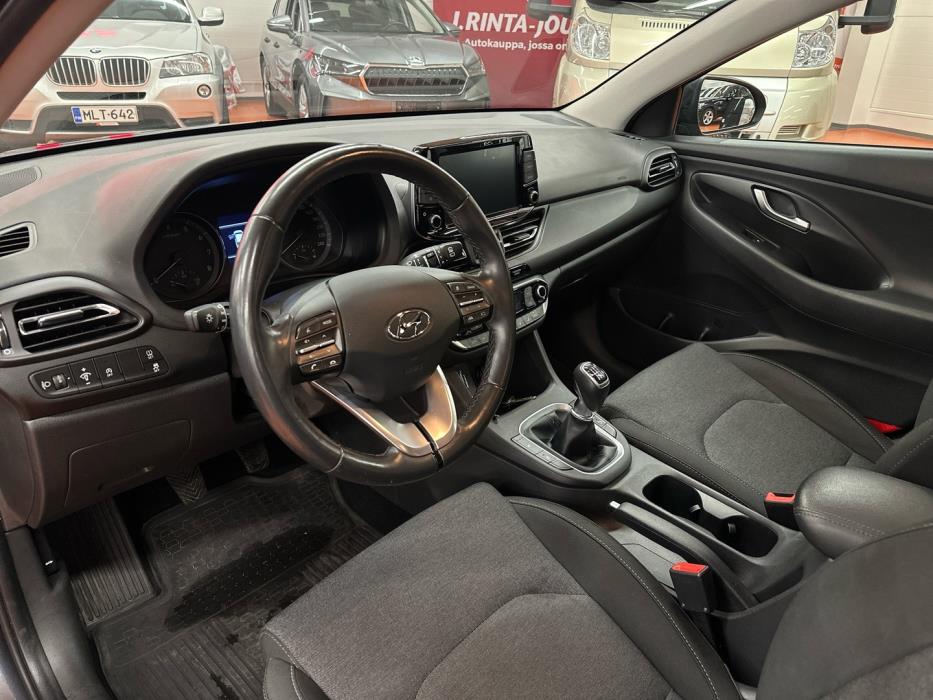 HYUNDAI i30 Hatchback 2021