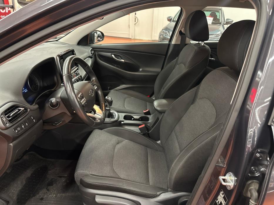 HYUNDAI i30 Hatchback 2021