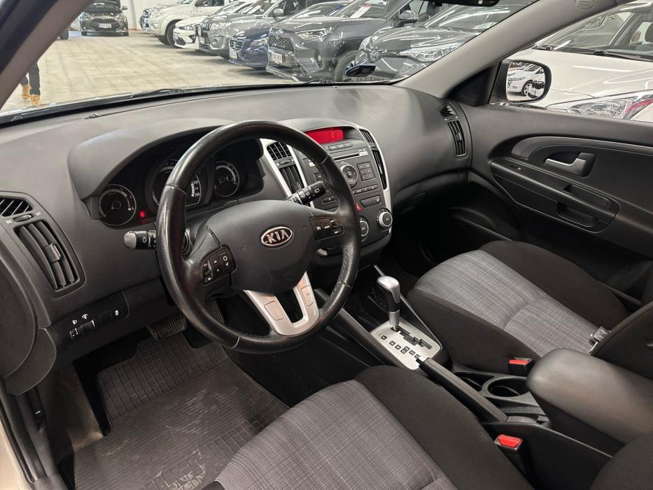 KIA cee'd 2010