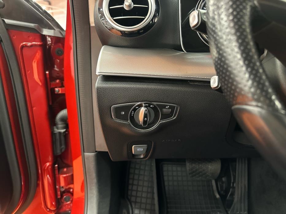 MERCEDES-BENZ E 2018