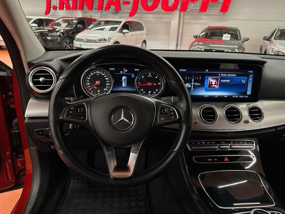MERCEDES-BENZ E 2018