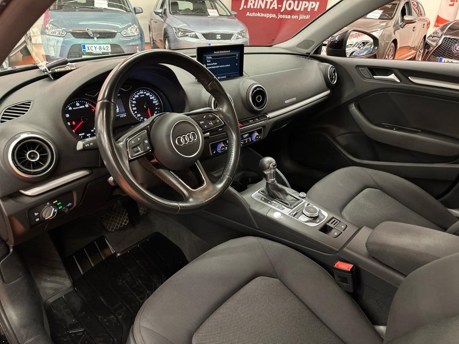 AUDI A3 2017
