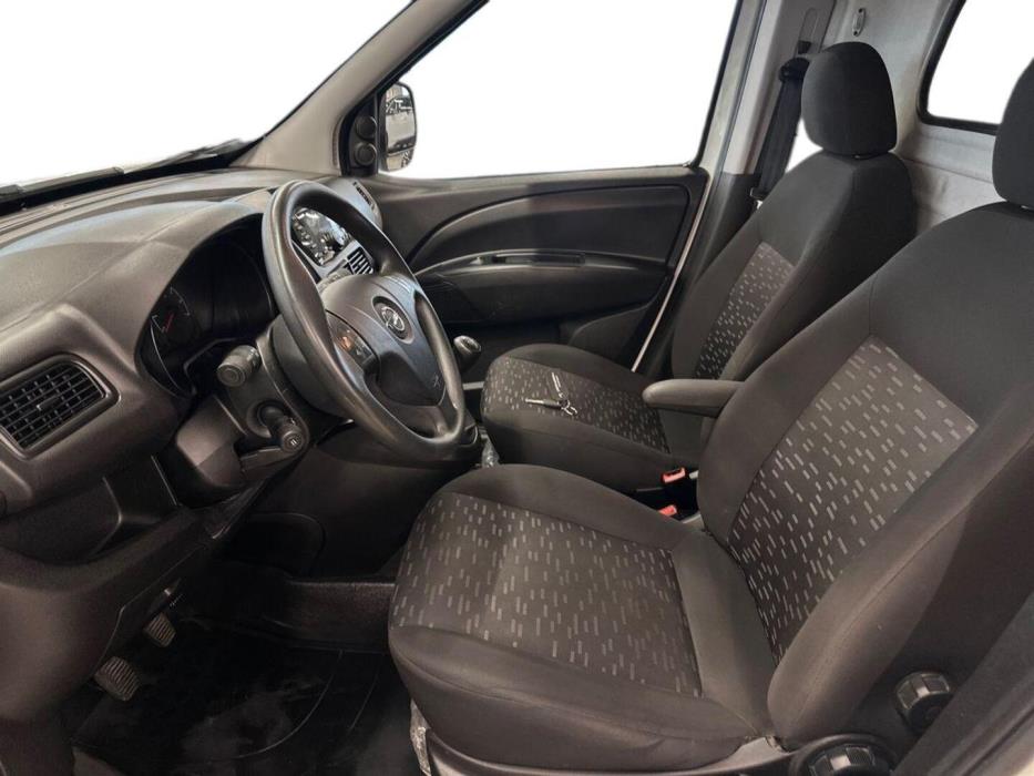 OPEL Combo 2018