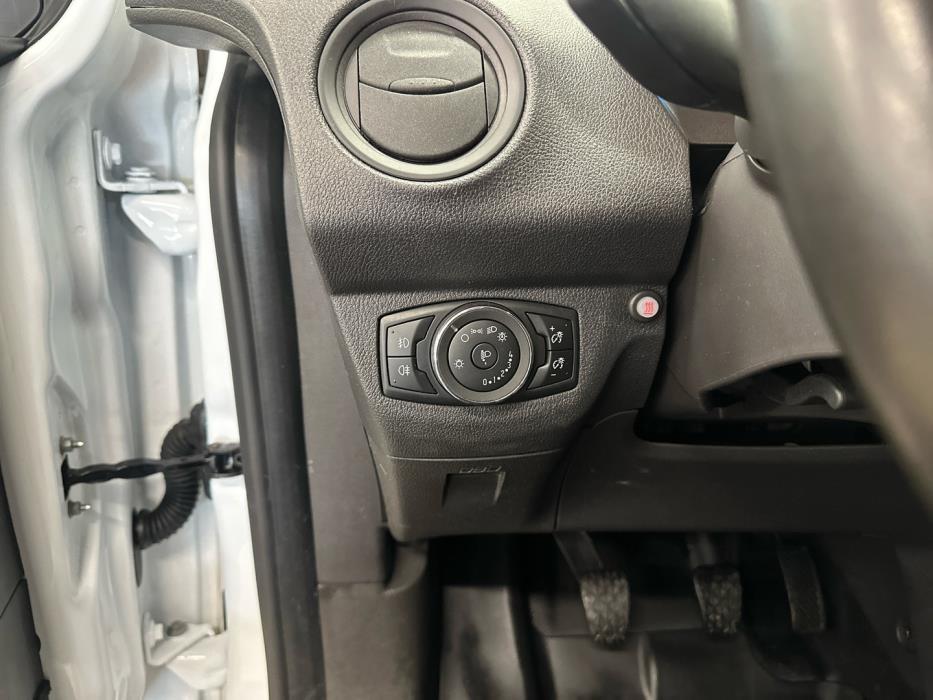 FORD Transit Courier 2023