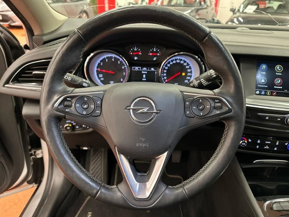 OPEL Insignia 2019