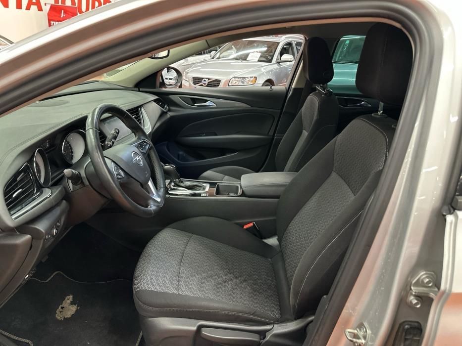 OPEL Insignia 2019
