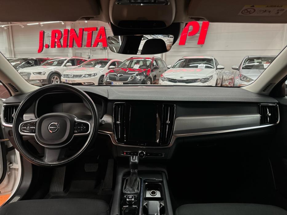 VOLVO V90 2019