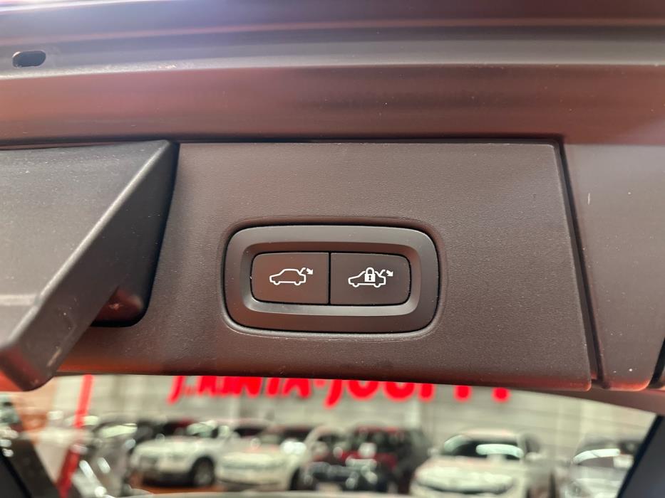 VOLVO V90 2019