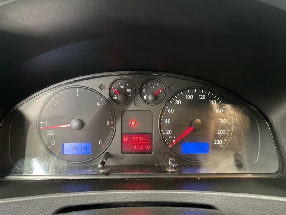 VOLKSWAGEN Transporter 2009