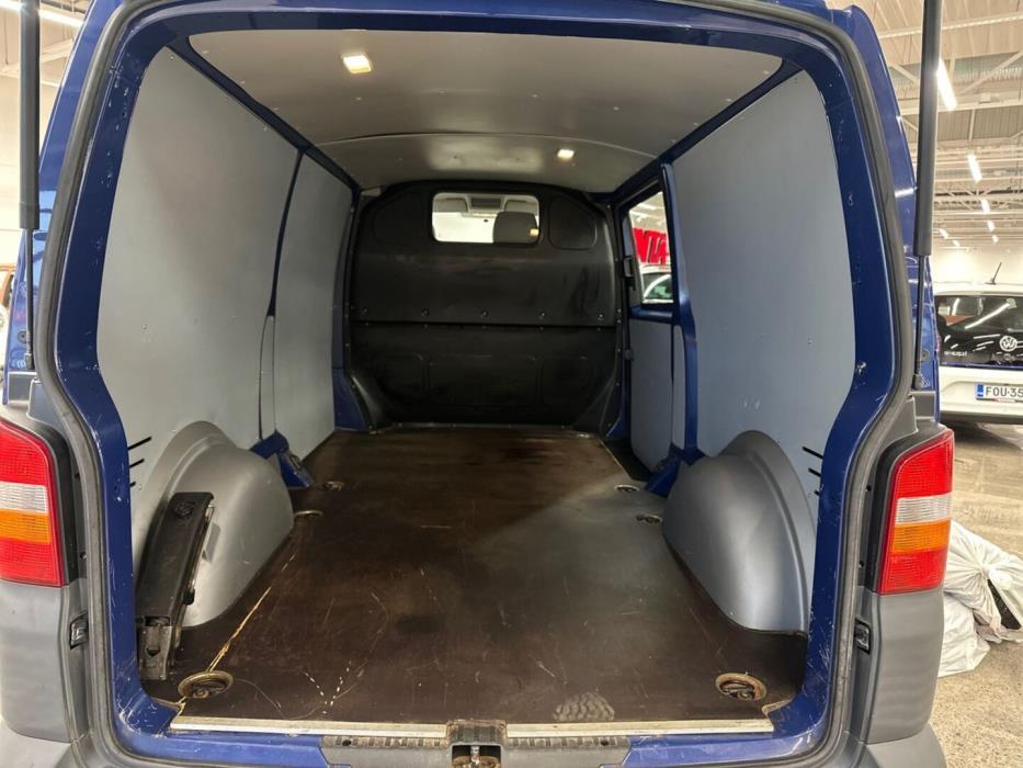 VOLKSWAGEN Transporter 2009