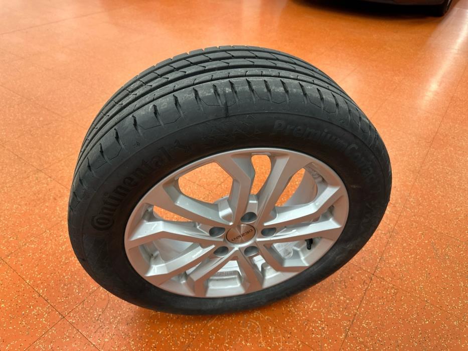 VOLKSWAGEN Golf 2011