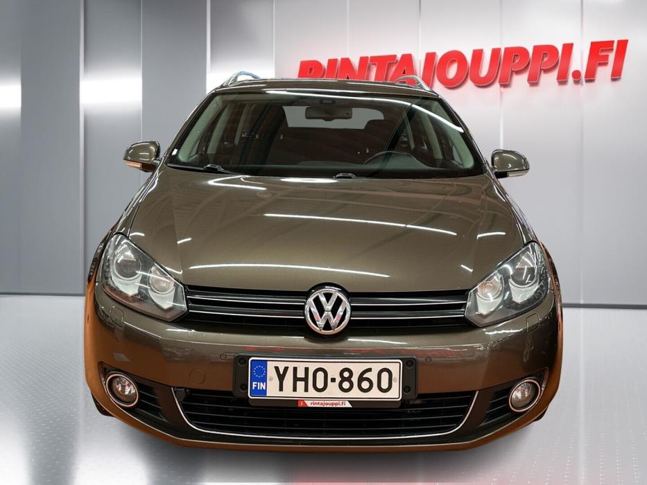 VOLKSWAGEN Golf 2011