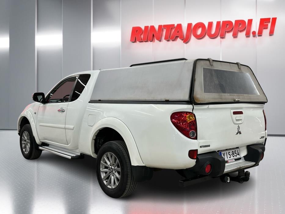 MITSUBISHI L200 2014