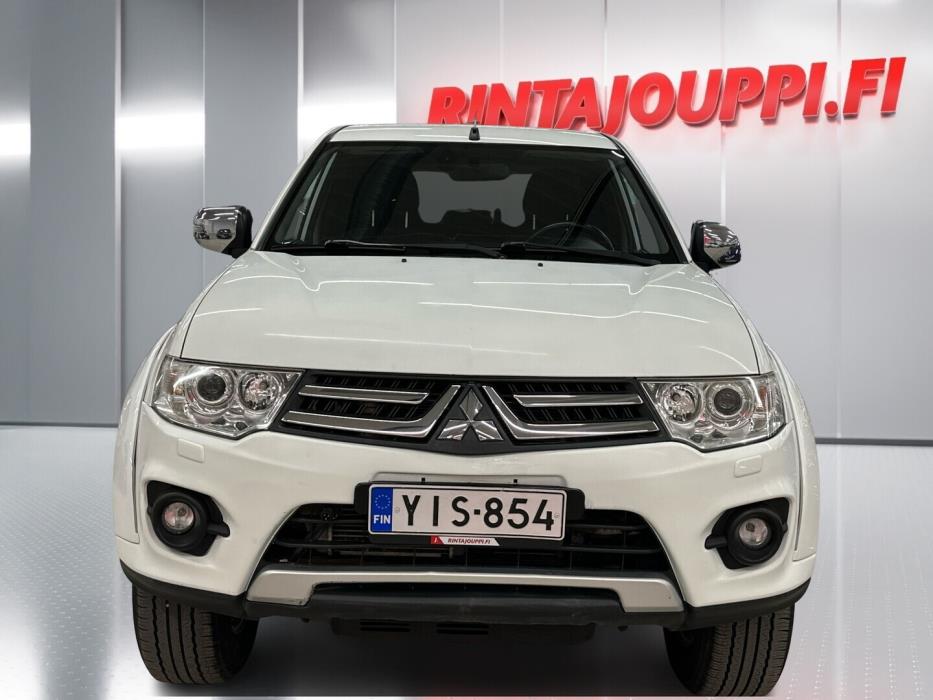 MITSUBISHI L200 2014