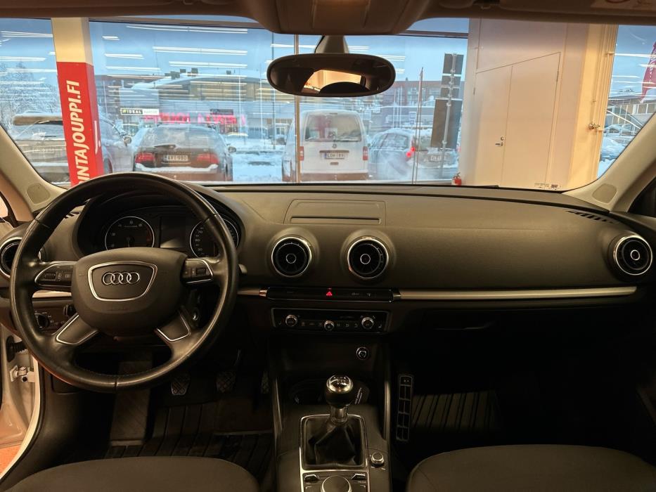 AUDI A3 2015