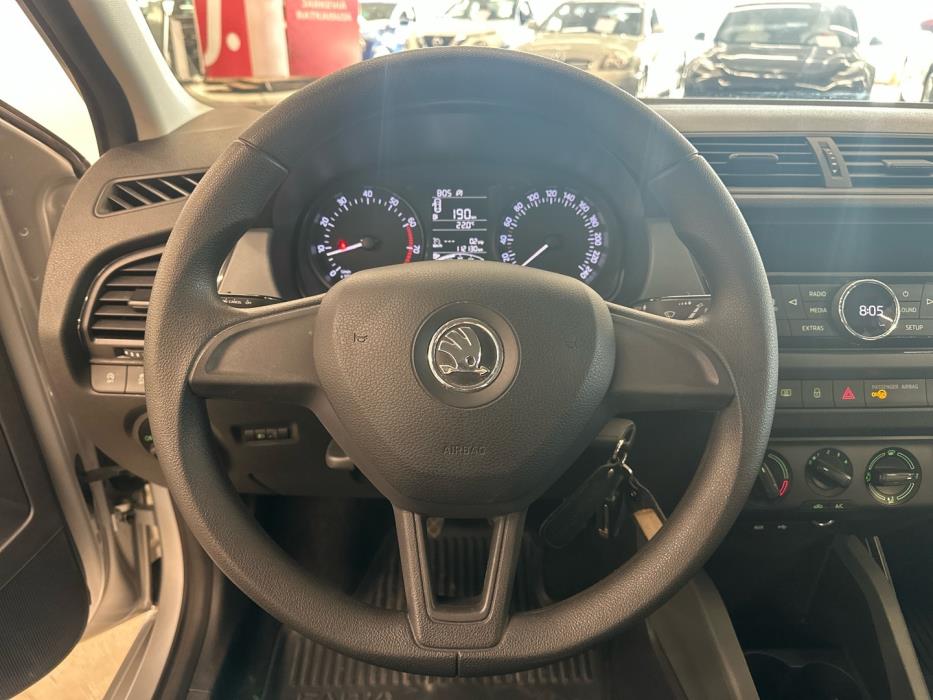 SKODA Fabia 2016