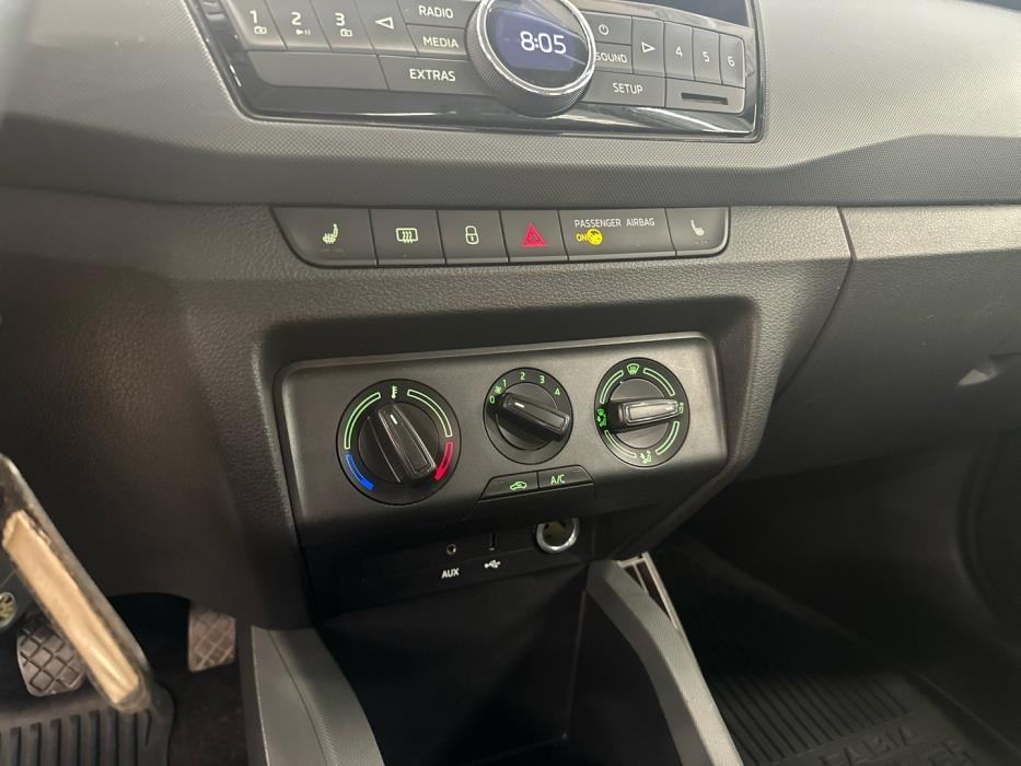 SKODA Fabia 2016