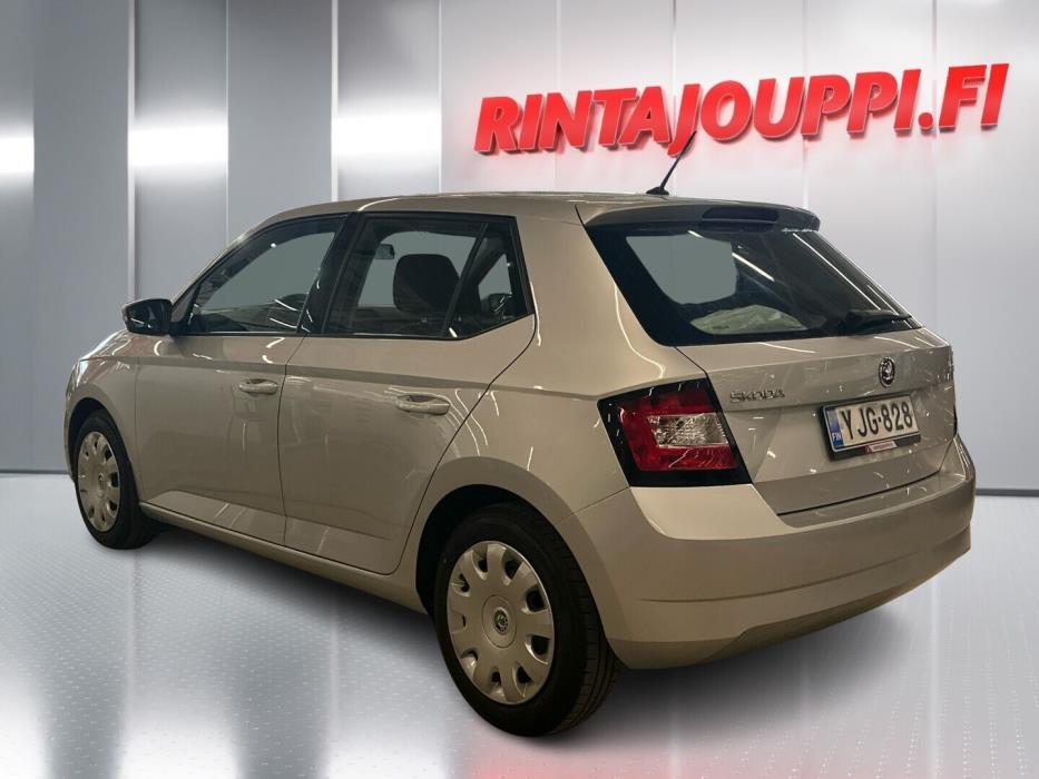 SKODA Fabia 2016