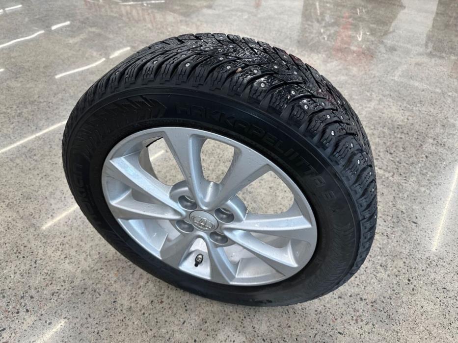 TOYOTA Yaris 2018